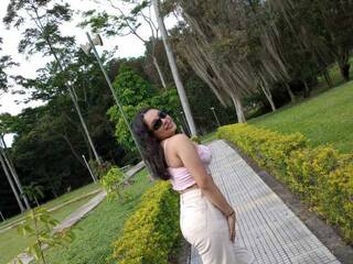 Еротски видео разговор MarianRinaldi