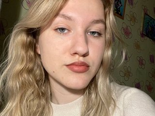 Еротски видео разговор Mariel-Brown