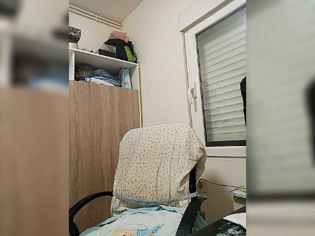 Емитувани слики од екранот lorenarubia