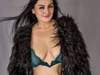 Еротски видео разговор MarlyMilf