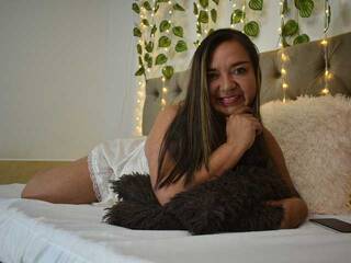 Еротски видео разговор MartinaDave