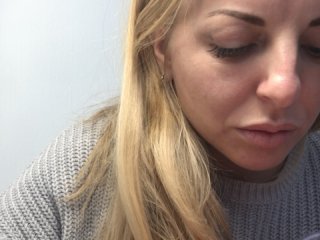 Емитувани слики од екранот Mary-Angel