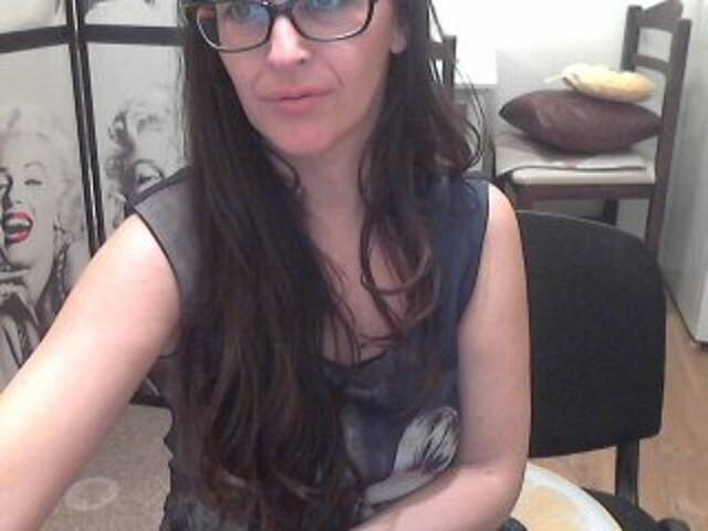 Емитувани слики од екранот Mary_Lu