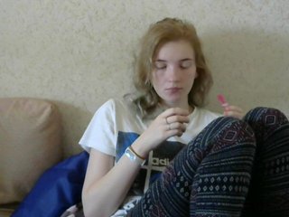 Емитувани слики од екранот MashaStesha
