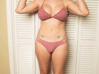 Еротски видео разговор Maskedbootie