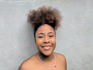 Еротски видео разговор Mathildahh