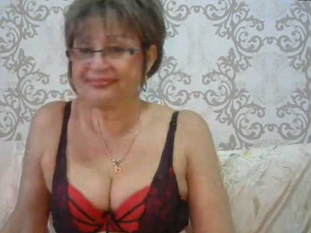 Фотографии MatureLissa Who want to see mature pussy ? pls for @total English and German