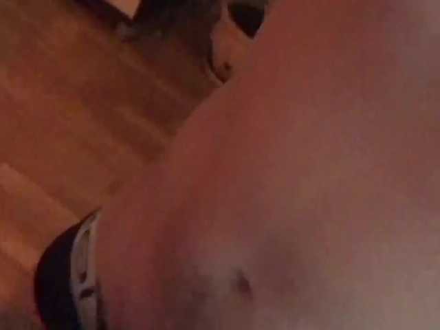 Емитувани слики од екранот Max---Nika