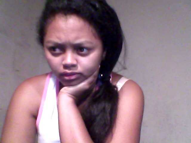 Емитувани слики од екранот Mayah1