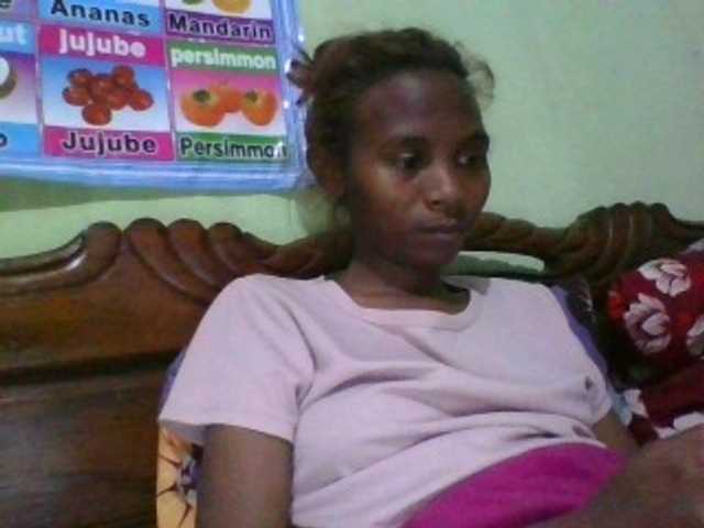 Емитувани слики од екранот Mayah21a