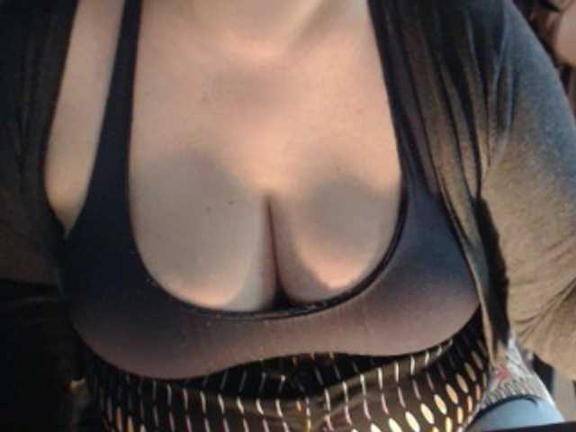 Фотографии mayalove4u lush its on ,15#tits 20 #ass 25 #pussy #lush on ,