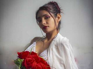 Еротски видео разговор MayBakary