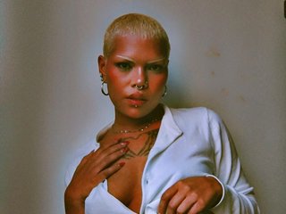 Еротски видео разговор Maze-silver-star