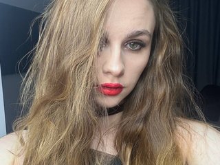 Еротски видео разговор MCfly-1