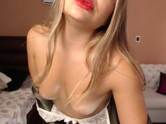 Емитувани слики од екранот MeganJacobs