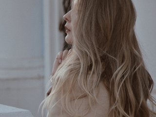 Еротски видео разговор MegannW