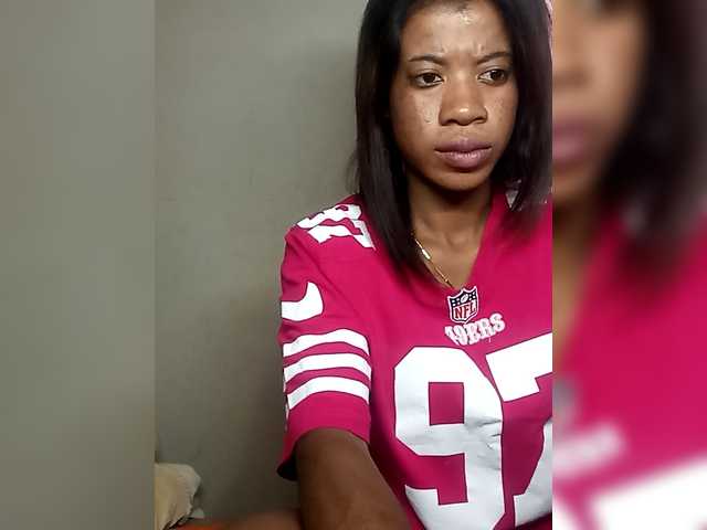 Емитувани слики од екранот Melanie94