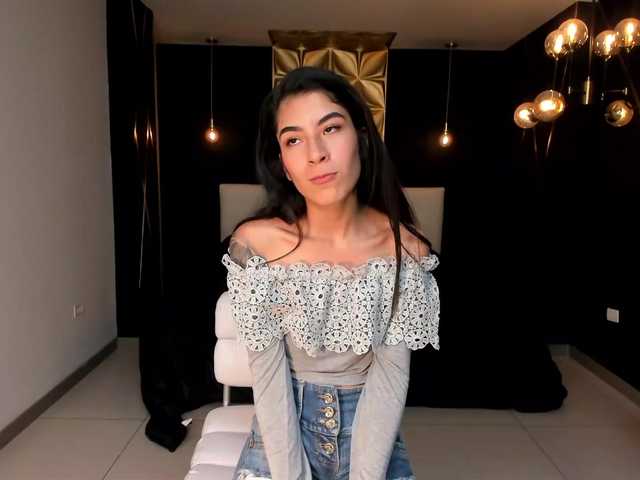 Фотографии MelanieCruz The weekend makes me hot, do you want to see me wet? Ride Dildo 935 TK ♥PVT ON