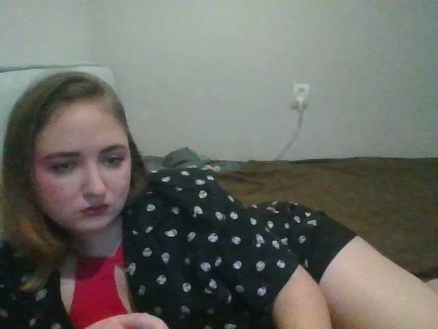 Емитувани слики од екранот meowgirl1