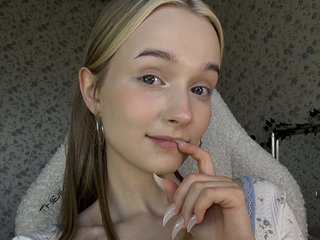 Еротски видео разговор MimiMashka