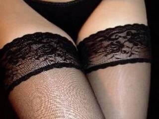 Еротски видео разговор MerisaKissMe