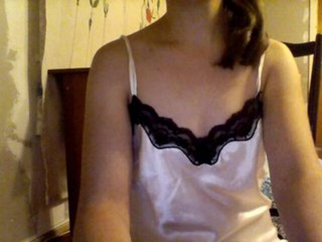 Емитувани слики од екранот Meru1996