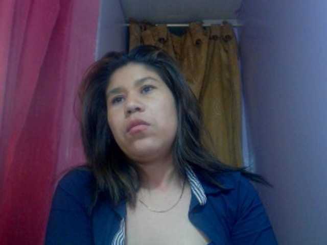 Емитувани слики од екранот messybitch