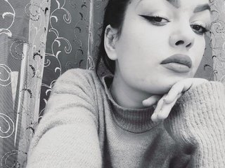 Еротски видео разговор Mia-Vise