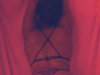 Еротски видео разговор Mia023