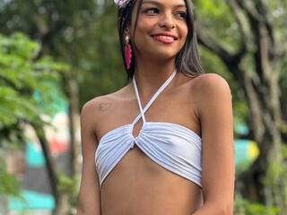 Еротски видео разговор Miaawild