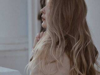 Еротски видео разговор MiaDevil29