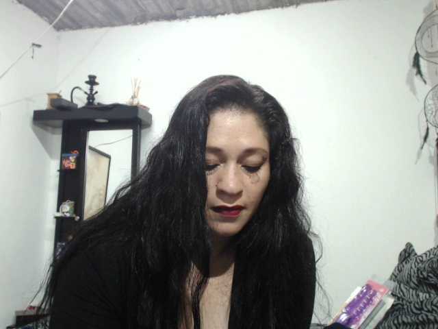 Емитувани слики од екранот miaeyes