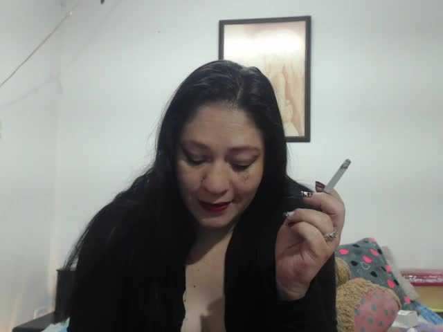 Емитувани слики од екранот miaeyes