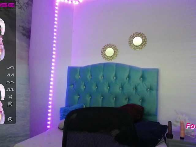 Емитувани слики од екранот Mialh-Sweet