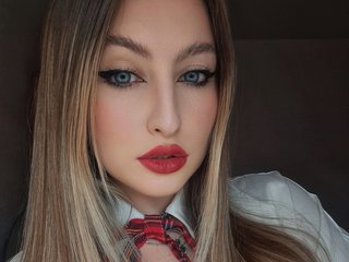 Еротски видео разговор Mianovikkk