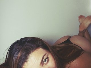 Еротски видео разговор Miastarx