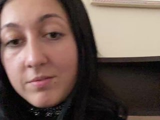 Еротски видео разговор SkvirtiKK