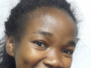 Еротски видео разговор Michelinea