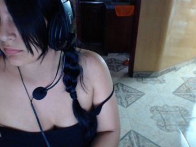 Емитувани слики од екранот michellove1