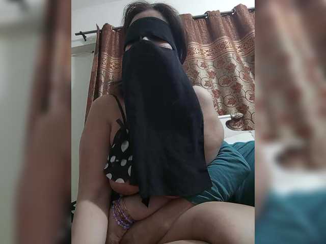 Емитувани слики од екранот Middeleastcouple