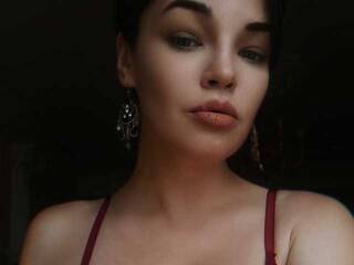 Еротски видео разговор Midevona