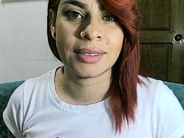 Емитувани слики од екранот MiiaCooper2