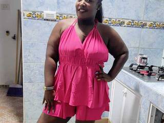 Еротски видео разговор MikaelaTaylor