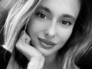 Еротски видео разговор Mikkajul