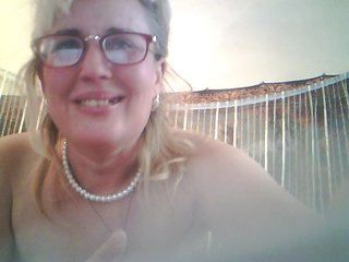 Емитувани слики од екранот milasexy18