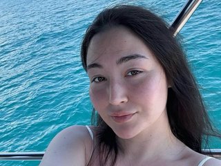 Еротски видео разговор MilaYumi