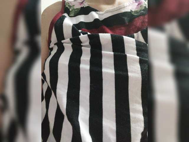 Емитувани слики од екранот milenaass