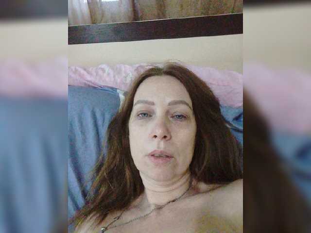 Емитувани слики од екранот MILA_MILFAS