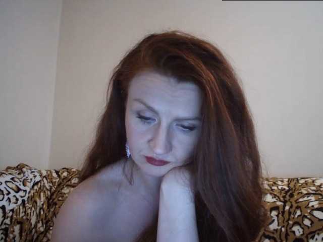 Емитувани слики од екранот MilfJetta