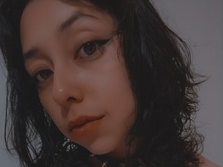 Еротски видео разговор Milie-yue